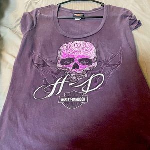 Light purple Harley Davidson tshirt